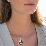 Personalized Photo Pendant 11745 0031 m model