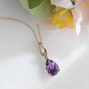 Royal Amethyst Diamond Pendant 11142 0543 c flowers